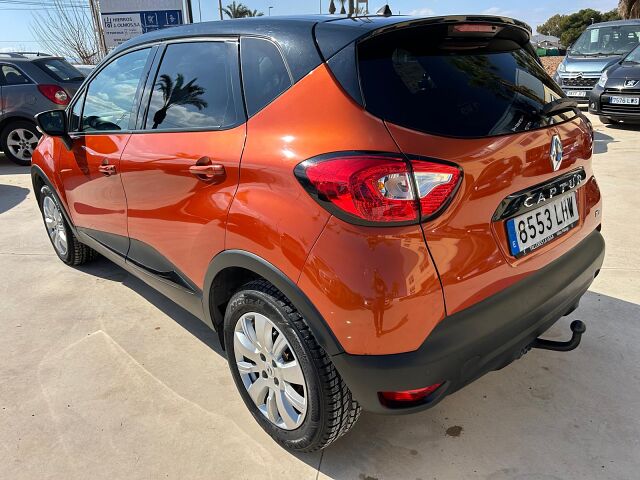 RENAULT CAPTUR ENERGY LUX 1.2 TCE AUTO SPANISH LHD IN SPAIN 75000 MILES 2015